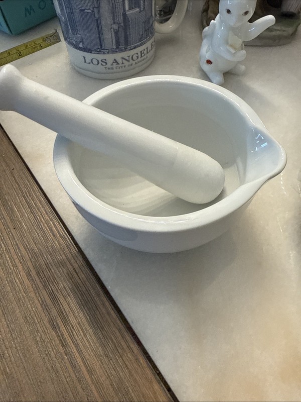 Williams Sonoma Mortar/Pestle Set - Stone Grinder Crusher White Ceramic Exc Cond