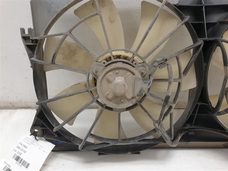 00-05 TOYOTA CELICA GT 1.8L TRACCIÓN DELANTERA EN MONTAJE VENTILADOR RADIADOR Foto 3 de 4