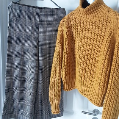 Set Karierte Hose 3/8 Curry Schwarz Beige, Strickpullover Kurz Curry S