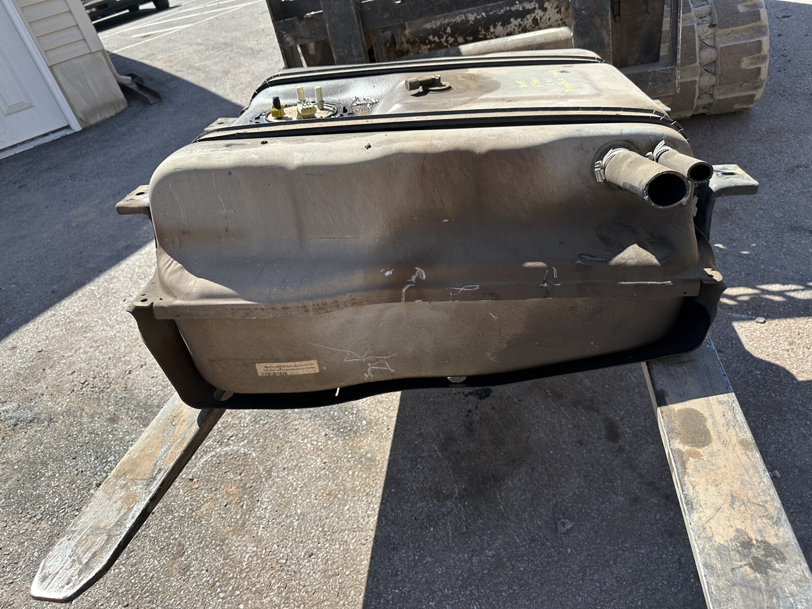 USED 2015 Ford F550 DIESEL 40 GALLON FUEL TANK CC349K007HE Shipped eBay
