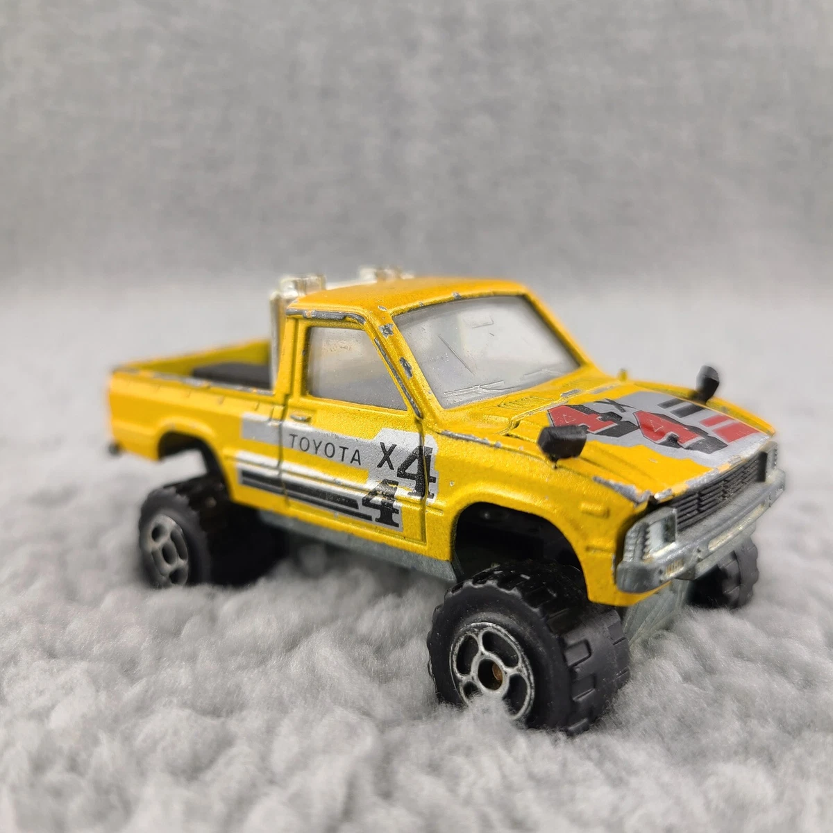 Majorette 4x4 toyota pickup clearance