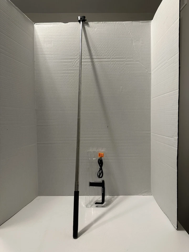 iPlanet Bluetooth Selfie Stick for Android and Apple iOS - Black - Image 4 of 4