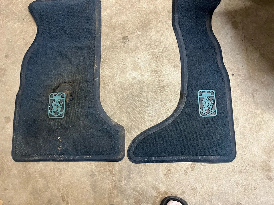 Juego de alfombrillas vintage 81-91 Ford Econoline Van azul 1981-1991 plasticolor Foto 4 de 4