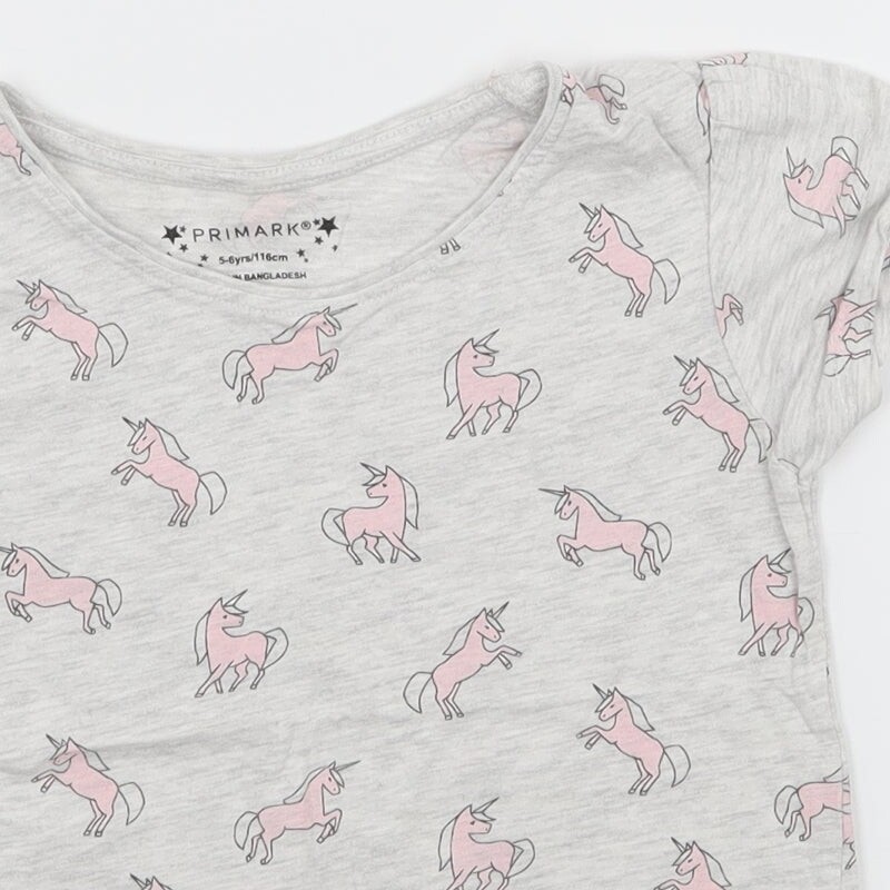 Primark Girls Grey Cotton blend T-Shirt Size 5-6 Years image 7