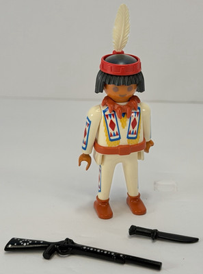 Playmobil 4504 Native American with Rifle & Knife Indian 1993 Complete Loose Fig