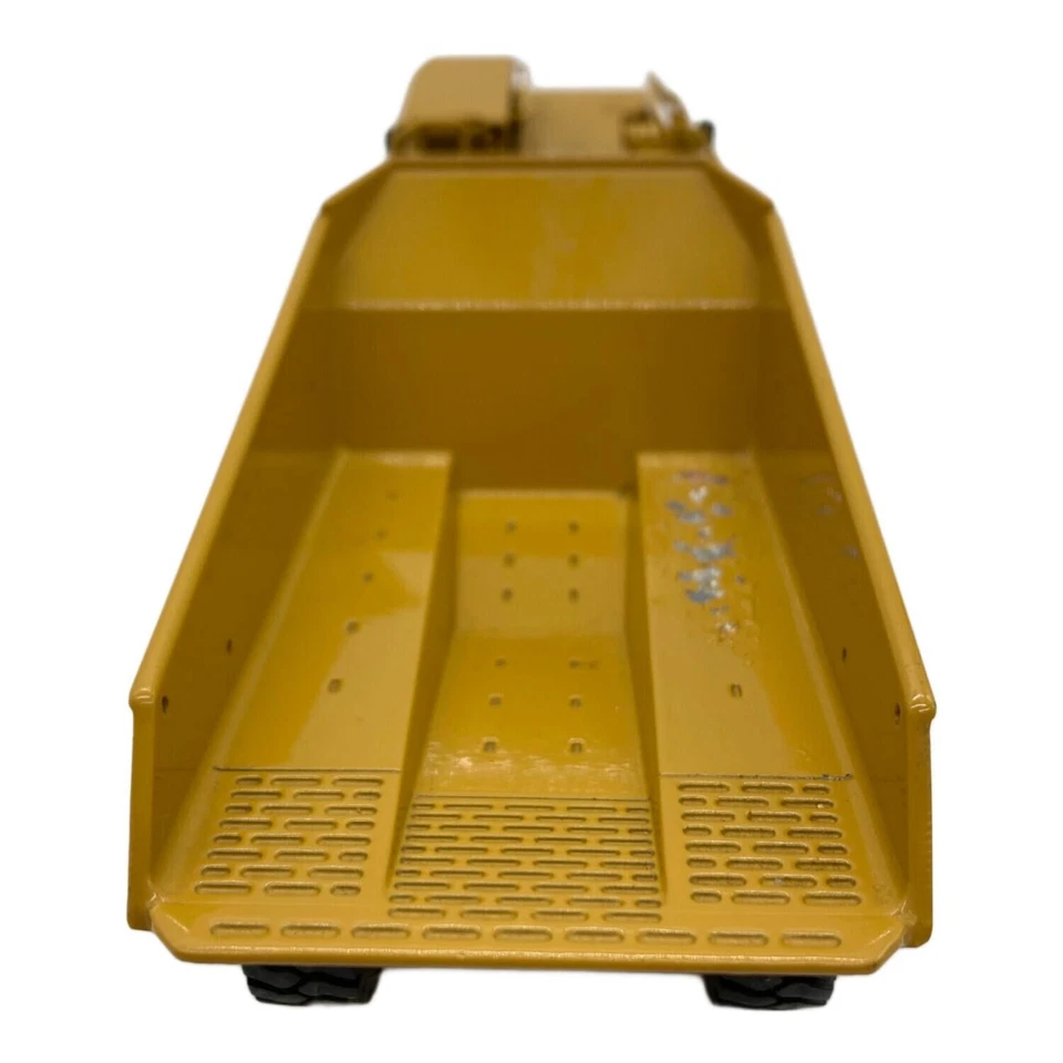 Norscot 1/50 Underground Articulated Truck Diecast Model Box Wear Excellent - Image 2 of 4