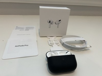 Apple AirPods Pro MagSafe Wireless Case Black Charging Cable - Please Read
