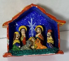 Vtg Handmade In Peru Tiny One Piece Nativity Manger Scene