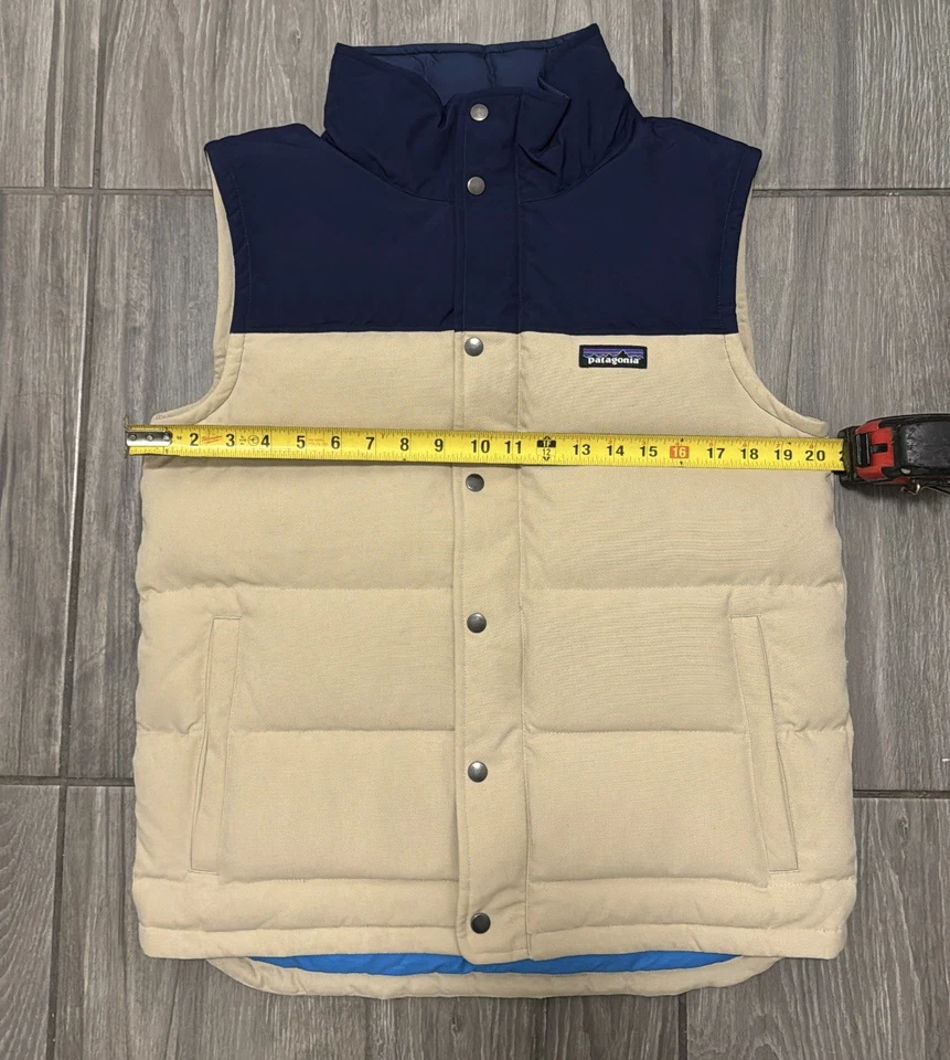 Patagonia Bivy 羽绒背心绗缝 Puffer 27586 男式 S 米色海军蓝性能 Gorp — 第 3/4 张图片