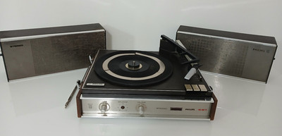 Philips 447 Vintage Stereo Vintage Speaker Turntable Case