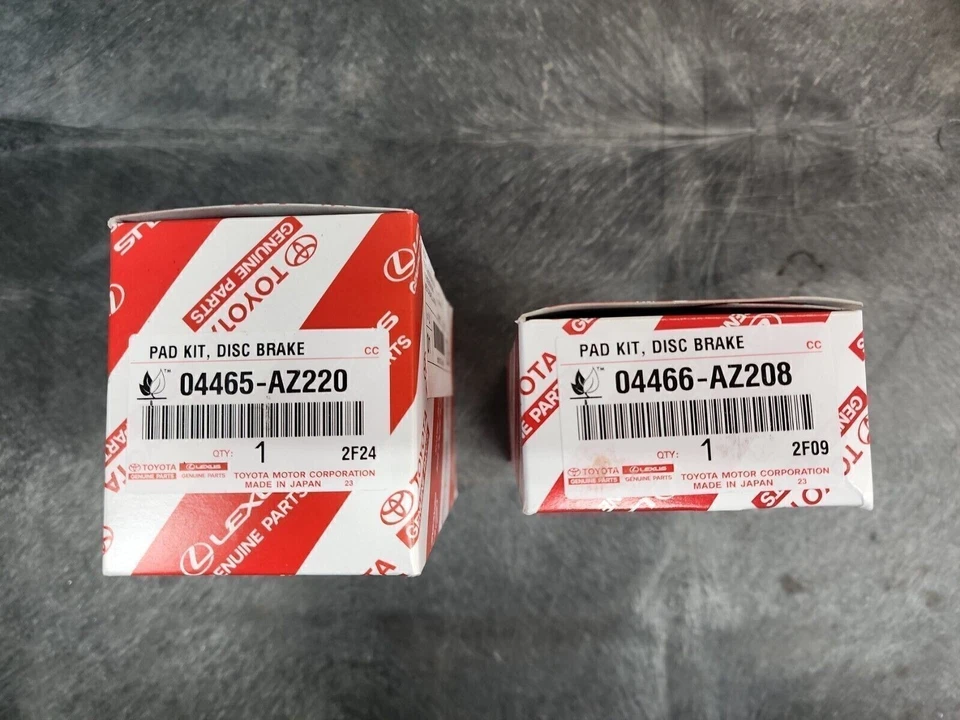 Juego de pastillas de freno delanteras y traseras Toyota Tundra OEM 04465AZ220 04466AZ208 2007-2021-US Foto 2 de 2