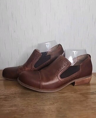 Kork-Ease Women's Gertrude Boots Size 7.5 Chelsea Pull On Brown Leather Cap Toe