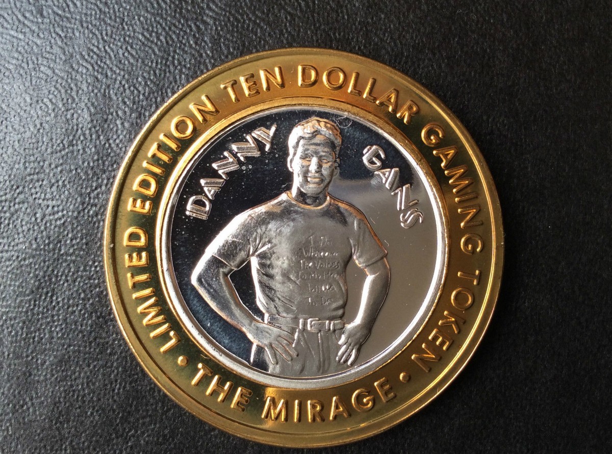 2002 Mirage Casino Danny Gans Standing Silver Strike Las Vegas