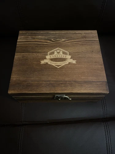 Exreizst Whiskey Stones Gift Set for Men - Pack of 2 Crystal Glass & 8 Stones