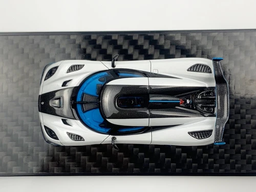 FA 1:64 Scale White Agera RS1 Super Racing Sports Car Model Diecast Resin - Picture 8 of 9