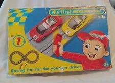 Micro Scalextric My First SCALEXTRIC Jaguar XJ220 HO Slot Car Racing Set G1007