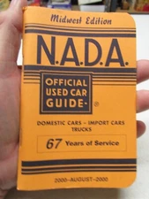 AUGUST 2000 N. A.D.A.  OFFICIAL USED CAR GUIDE BOOK