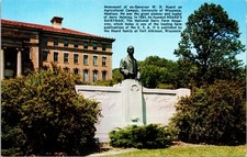 Monument WD Hoard University of Wisconsin Madison Vintage Postcard 