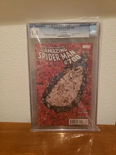 Amazing Spider-man 700 CGC 9.8