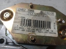 Lève vitre Nissan TERRANO