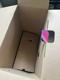 Sega Dreamcast with box (READ DESCRIPTION)