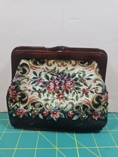 1950's Floral Tapestry Clutch Purse With Kiss-Lock Closure Plastic Frame