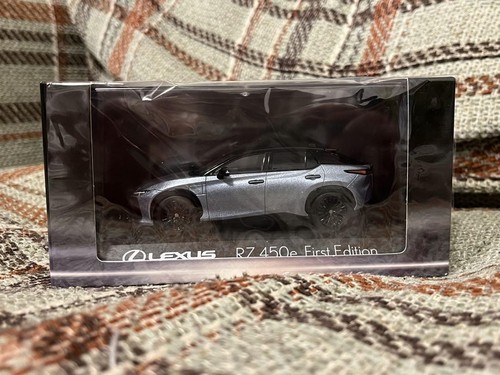 Miniature Kyosho 1/43 Lexus RZ 450e First Edition Noir/Sonic Copper - NEUF