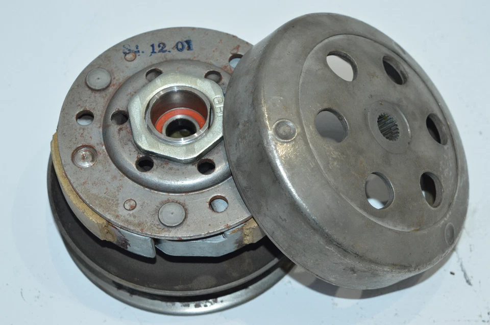 PGO BIG MAX 50 KUPPLUNG FLIEHKRAFTKUPPLUNG KOMPLETT KUPPLUNGSGLOCKE MOTOR CLUTCH - Bild 2 von 4