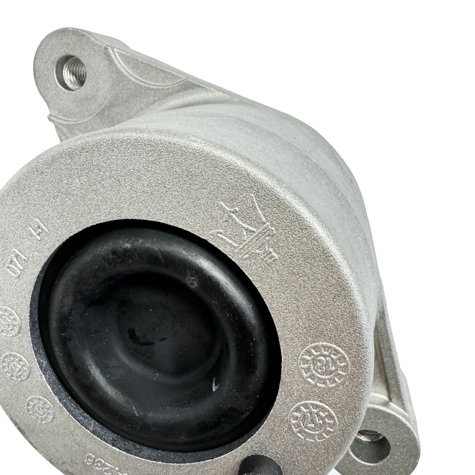 Left & Right 670004871 670004870 Engine Mount For Maserati Ghibli Quattroporte