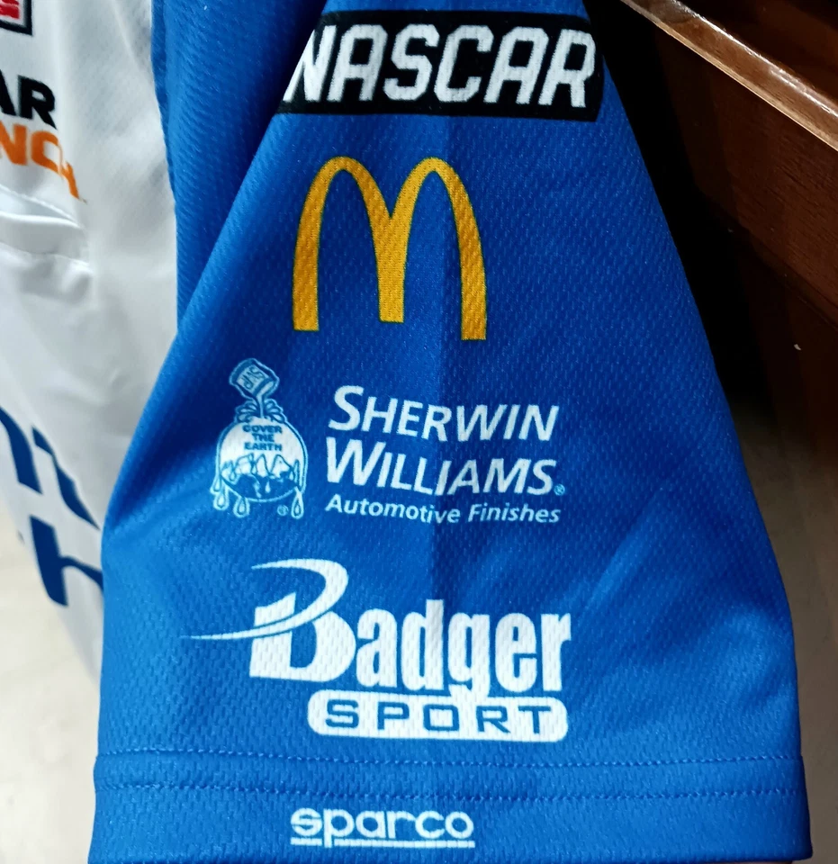 Camisa Kurt Busch Ganassi Racing Grande Advent Monster Team Emitida Pit Crew NASCAR Foto 4 de 4