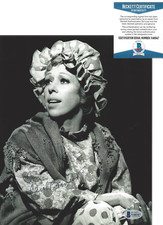 CAROL BURNETT SIGNED 8x10 SHOW PHOTO 12 COMEDY ACTRESS PROOF BECKETT COA BAS