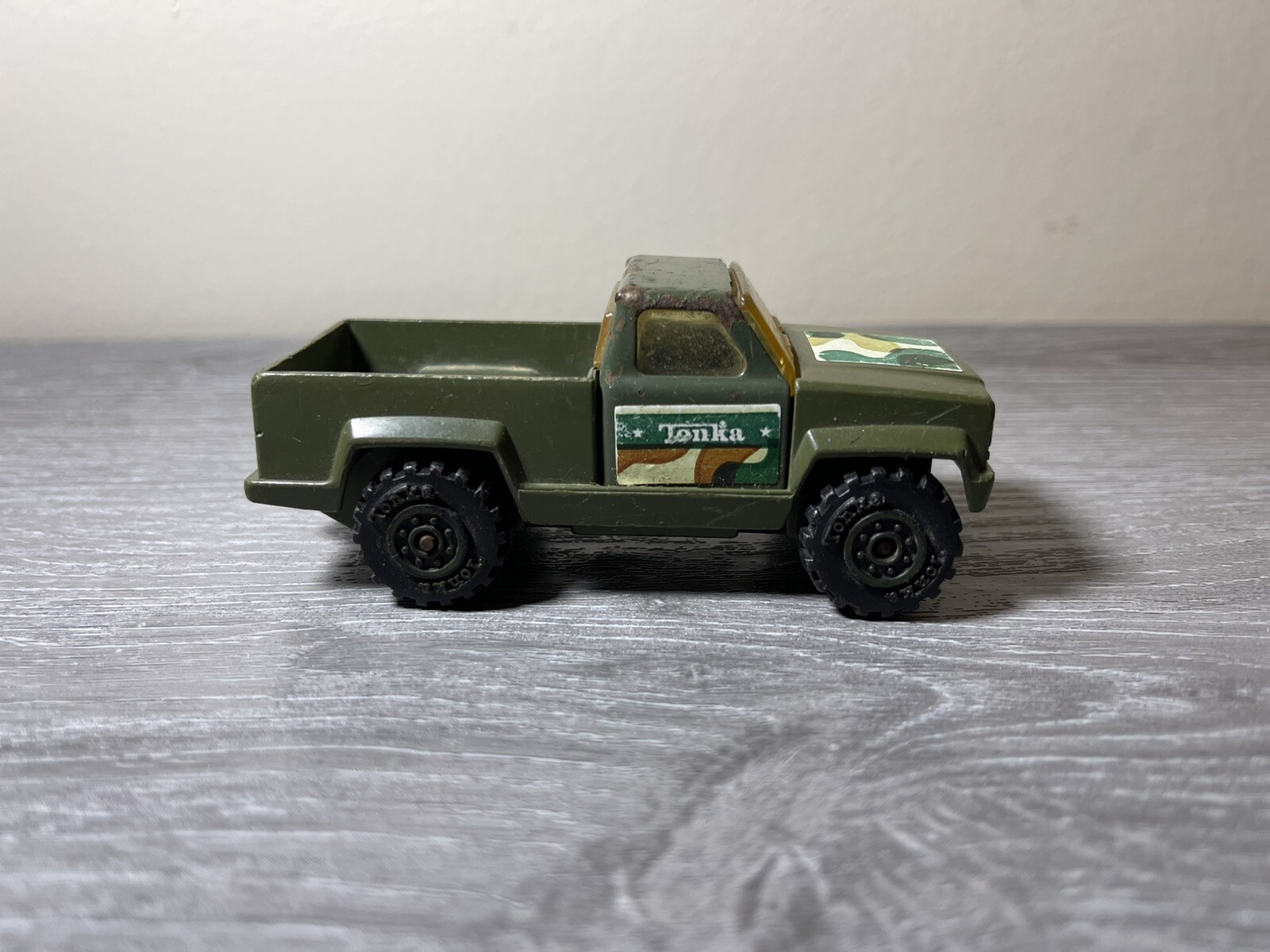 Picture 1 of 3