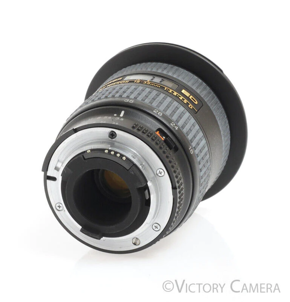 Nikon Nikkor 18-35mm F3.5-4.5 AF-D ED Full Frame Wide-Angle Zoom