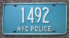 NEW YORK CITY POLICE 1990'S ERA LICENSE PLATE - NICE ORIGINAL PAINT - NR
