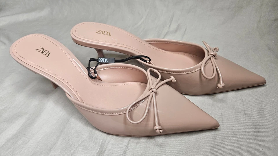 ZARA Slip On Heels Womens SZ US 7.5 EUR 38 Beige Faux Patent Leather Pointed Toe - Image 2 of 4