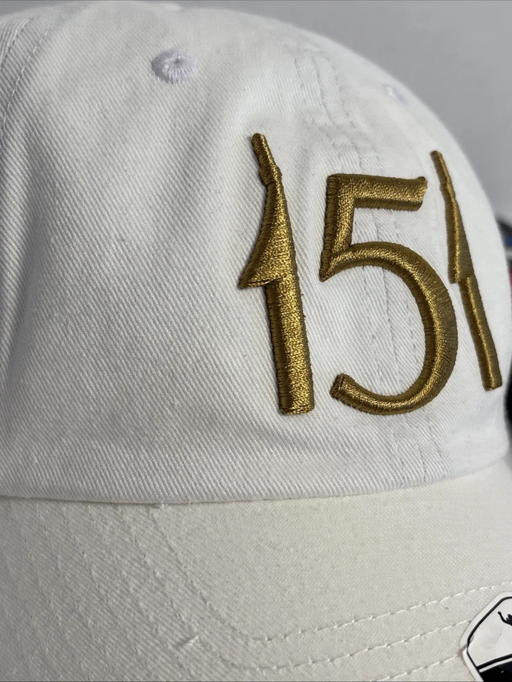 Meias chapéu adulto Kentucky Derby 151 subestimadas 2025 torres gêmeas bandeira branca preta - Imagem 3 de 4