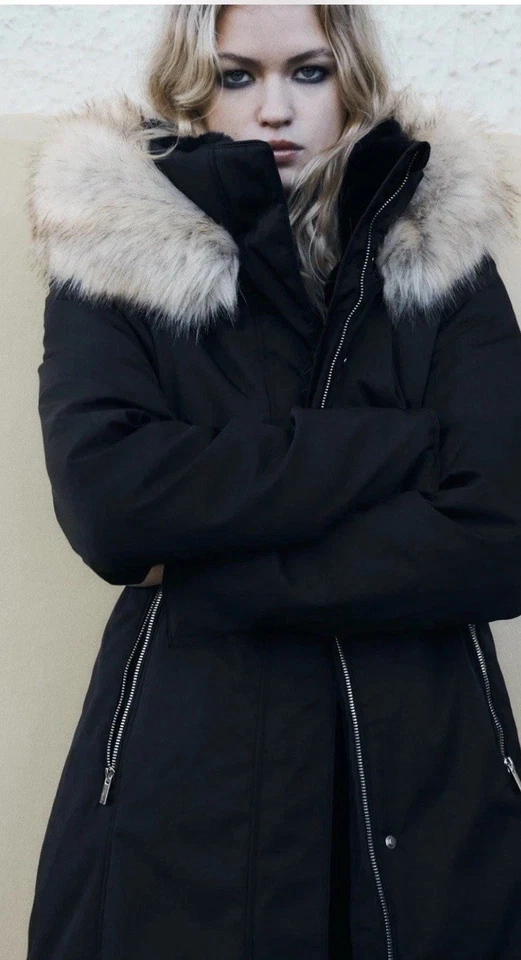 PARKA PROTECCIÓN AGUA Y VIENTO ZARA NUEVA CON ETIQUETAS TALLA XS 1255/777 Foto 3 de 4