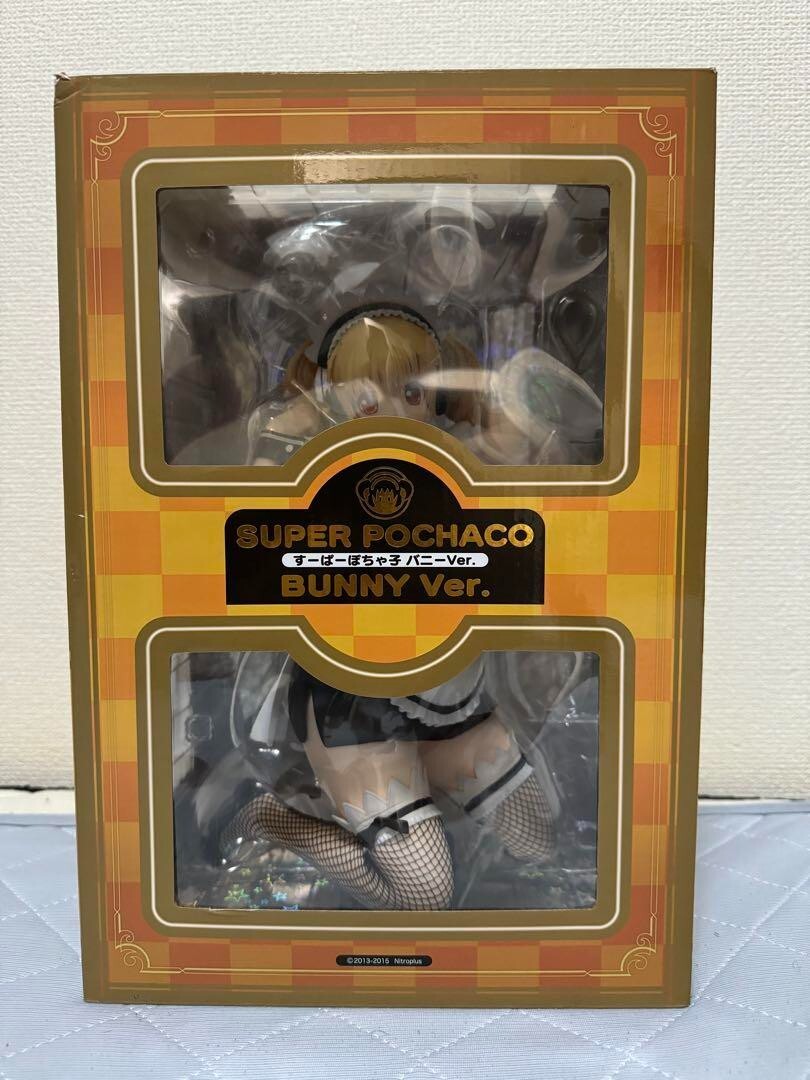 Super Sonico & Super Pochaco Bunny Ver. 1/4 Scale PVC Figure Super Sonico & Super Pochaco Bunny Ver. 1/4 Scale PVC Figure