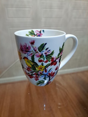 MIKASA BUTTERFLY GARDEN 13 OZ TEA / COFFEE MUG BONE CHINA FLOWERS BIRD NEW - Picture 1 of 4