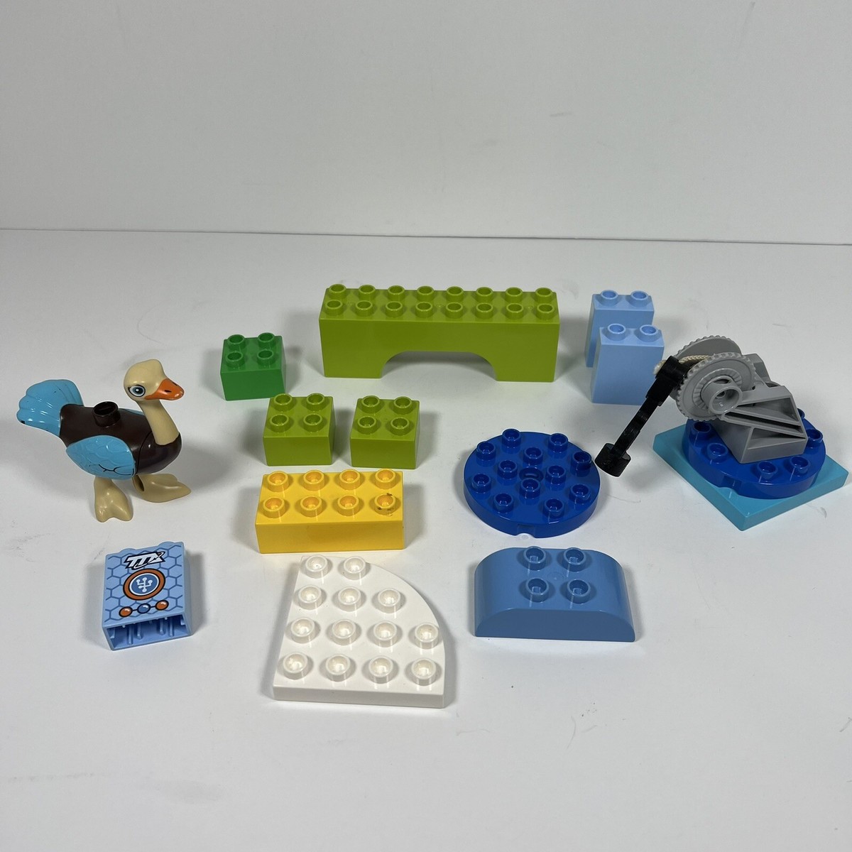 Lego Duplo Disney Tomorrowland #10826 - Ostrich and Replacement Lego Duplo Disney Tomorrowland #10826 - Ostrich and Replacement
