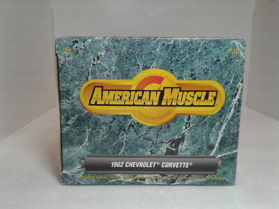 ERTL AMERICAN MUSCLE 1/18 Scale Diecast 32513 1967 Corvette Stingray