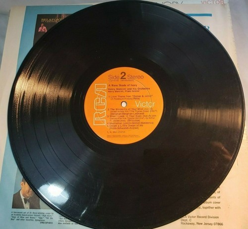 Henry Mancini And Hi A Warm Shade Of Ivory vinyl LP ID11851a - Foto 4 di 4
