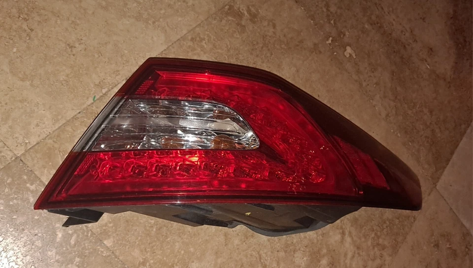 *TESTED* 2011-2013 Kia Optima SXL LED Passenger Right Outer Tail Light Quarter Foto 4 de 4