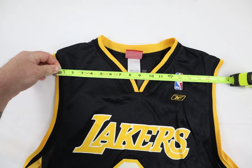 Camiseta de basquete masculina Reebok média (M) Kobe Bryant Lakers preta/amarela #8 - Imagem 2 de 4