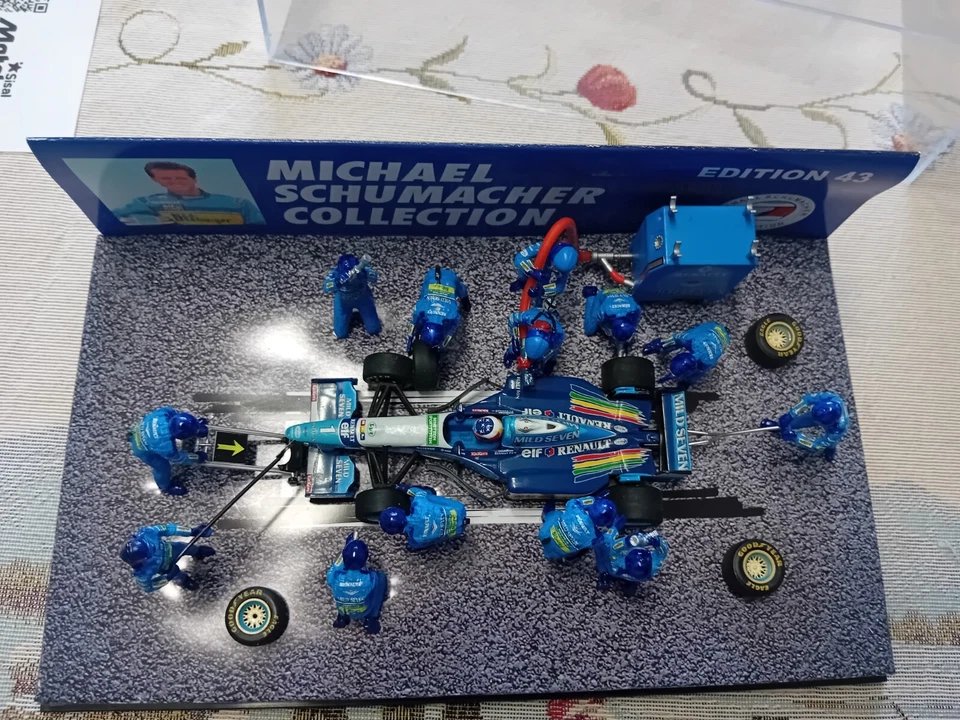 Michael Schumacher Pit Stop Collection N. 43 1:43 - Bild 2 von 4