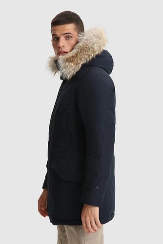 Parka In Pile Woolrich Ramar Con Collo Alto E Rifinitura In Pelliccia Blu Melton - Foto 4 di 16