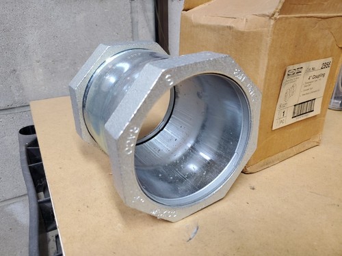 Hubbell-Raco Steel Compression Coupling 4" 2956 - Picture 2 of 5