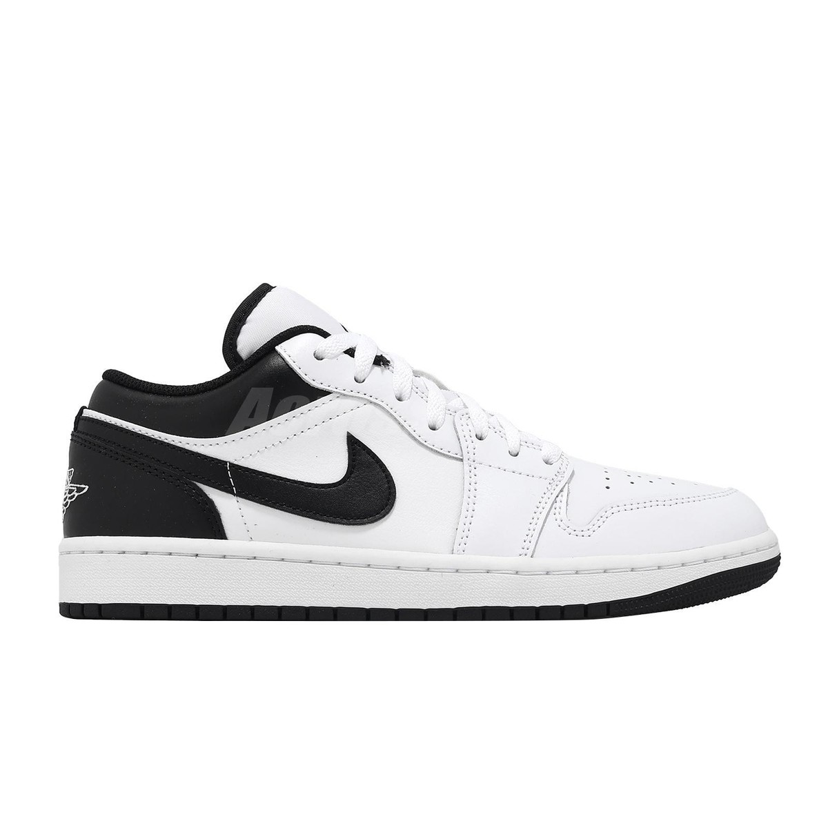 Nike★(W) Jordan 1 Low Black and White★送料・関税込★ Nike Air Jordan 1 Low AJ1 White Black Men Casual Shoes