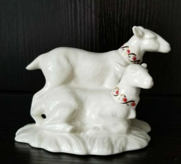 Lenox Christmas Nativity Scene China Jewels Baby Goats Figurine for