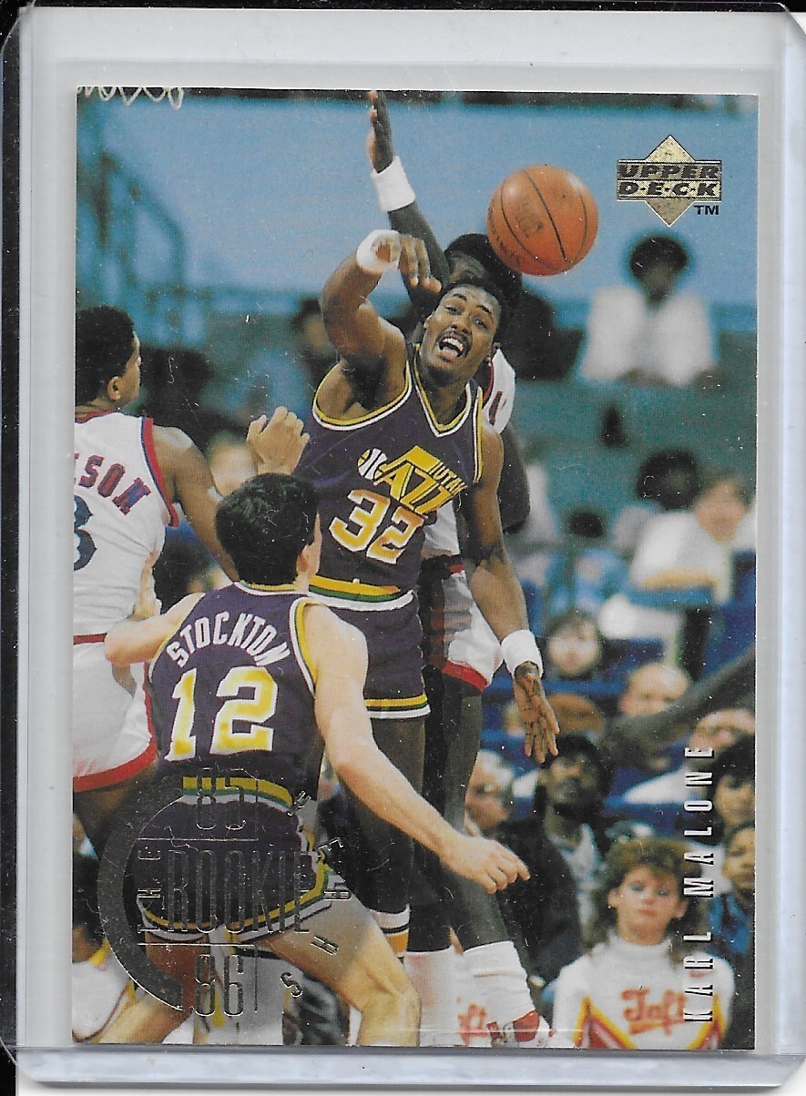 1995 Upper Deck #142 Karl Malone Electric Court Gold NBA HOF Utah Jazz Near Mint